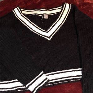 Black and white sweater.